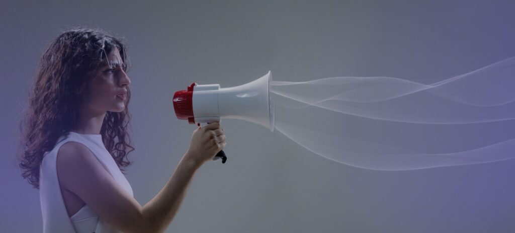 voice altering megaphone