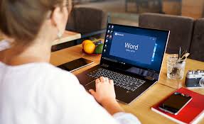 woman using ms word - Does Word Have Text to Speech