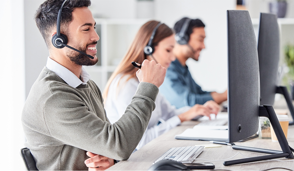 a call center - Call Deflection

