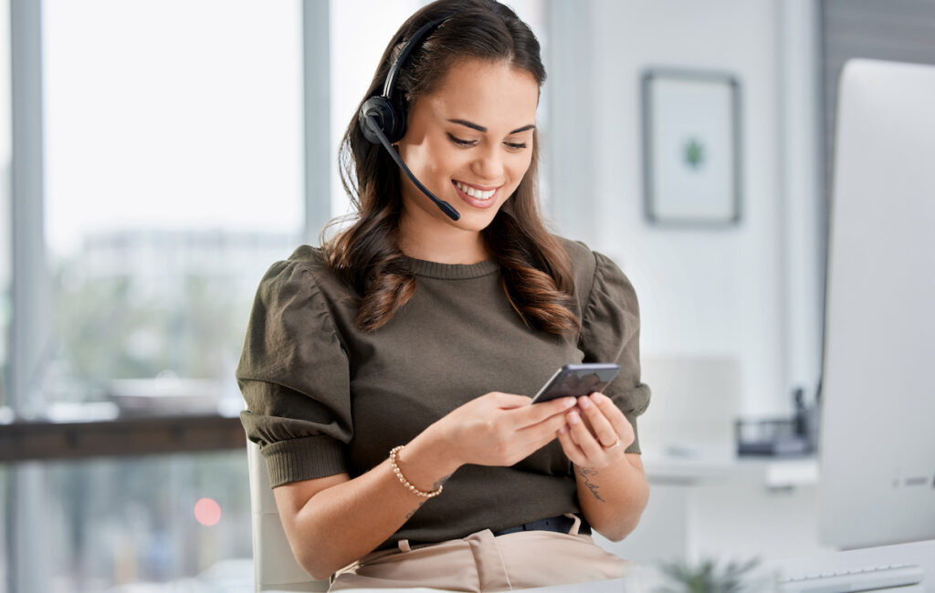 woman smiling - Call Center Workflow Software
