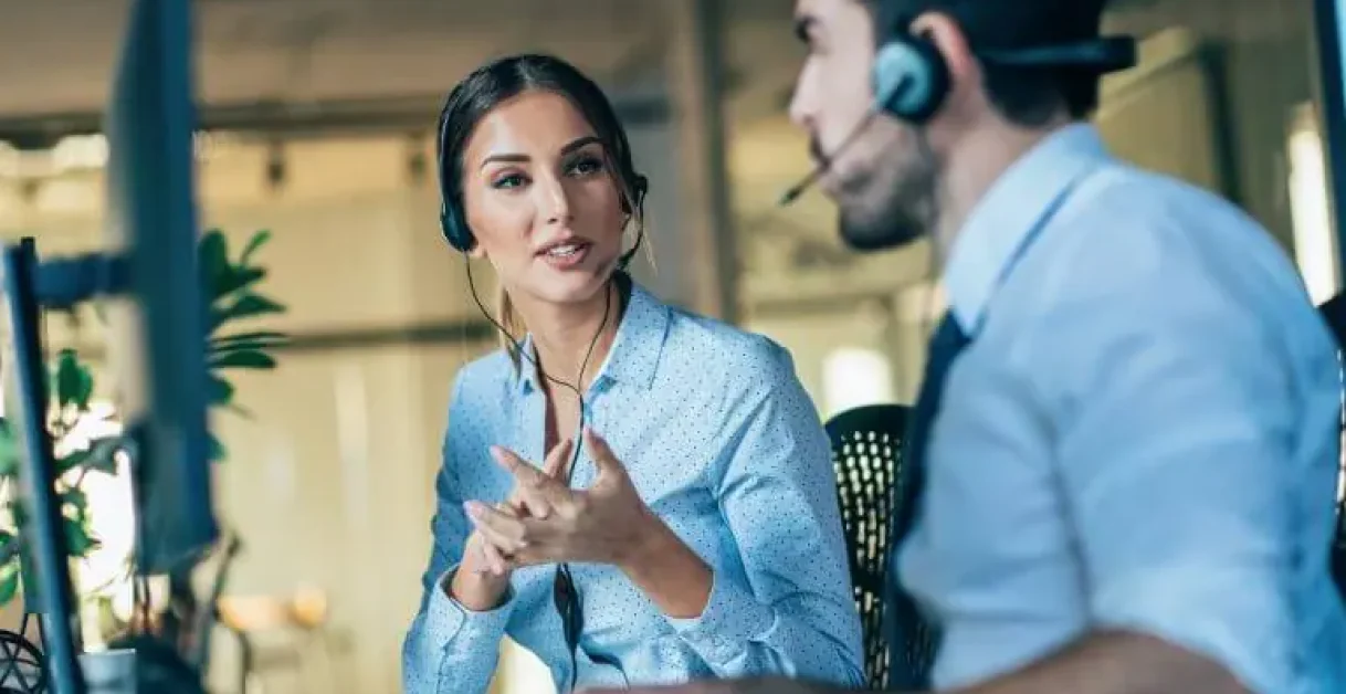 customer support agents - IVR Functionality