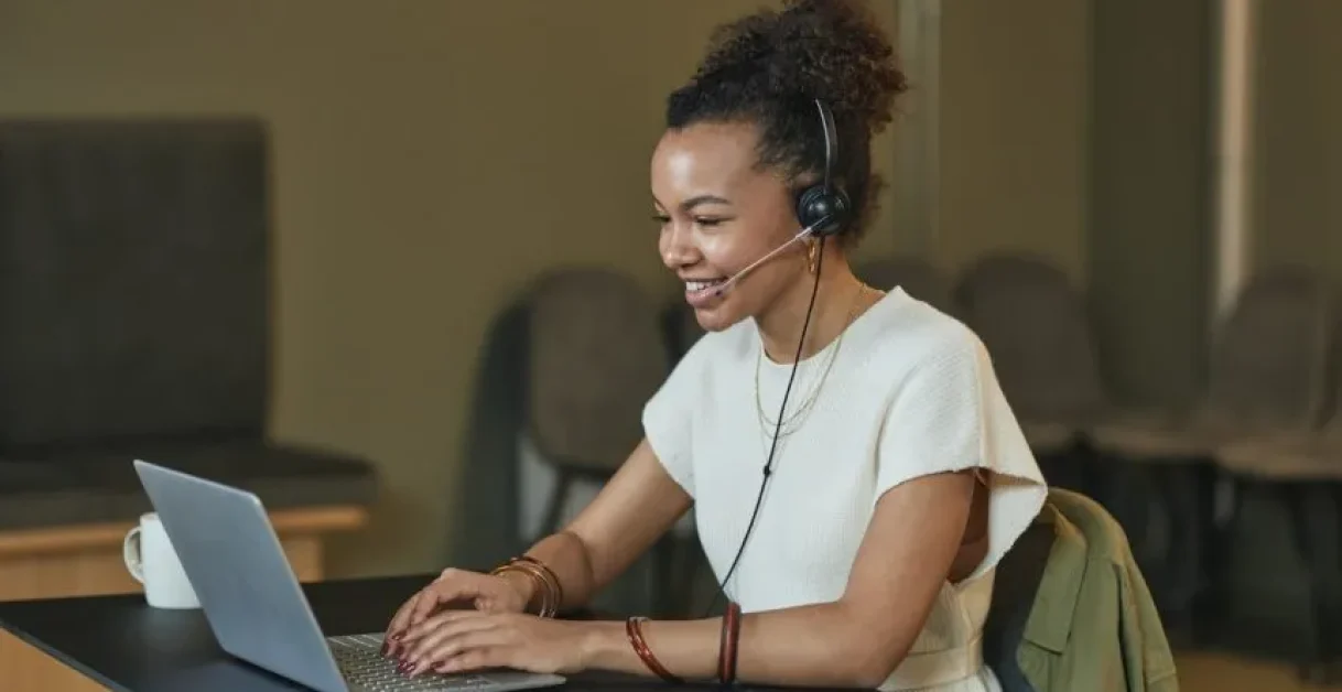 woman smiling - IVR Best Practices